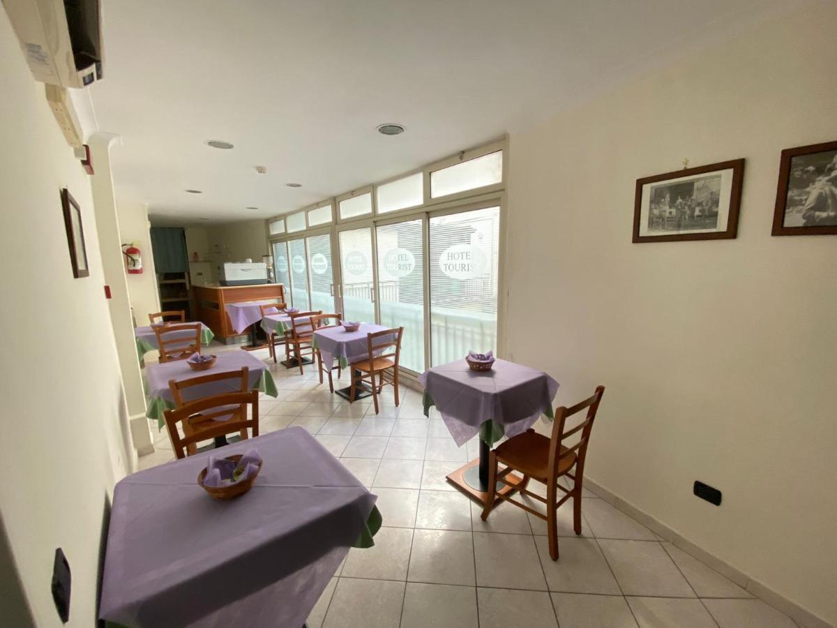 Eliseo 3* Naples