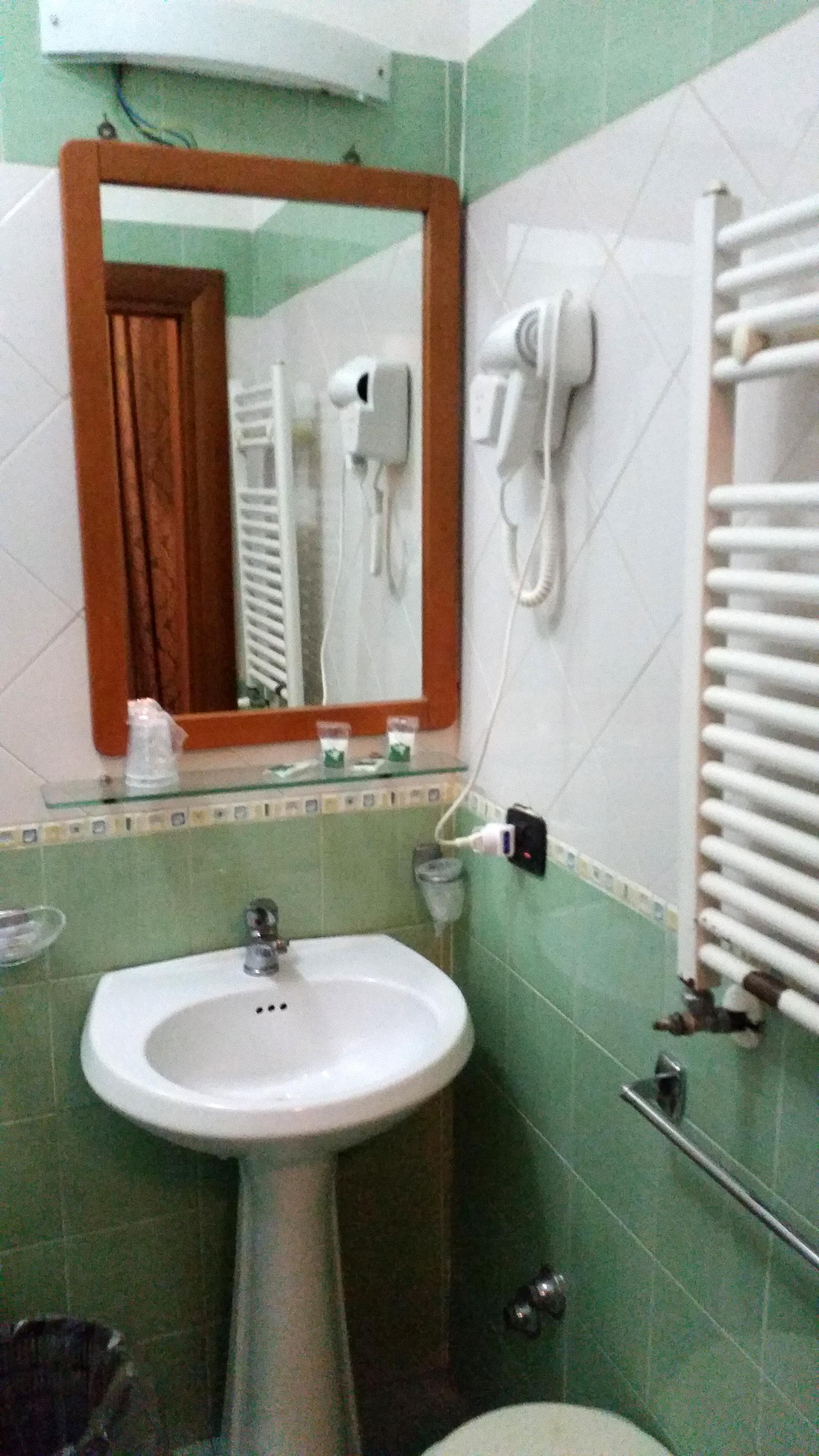 Eliseo 3* Naples